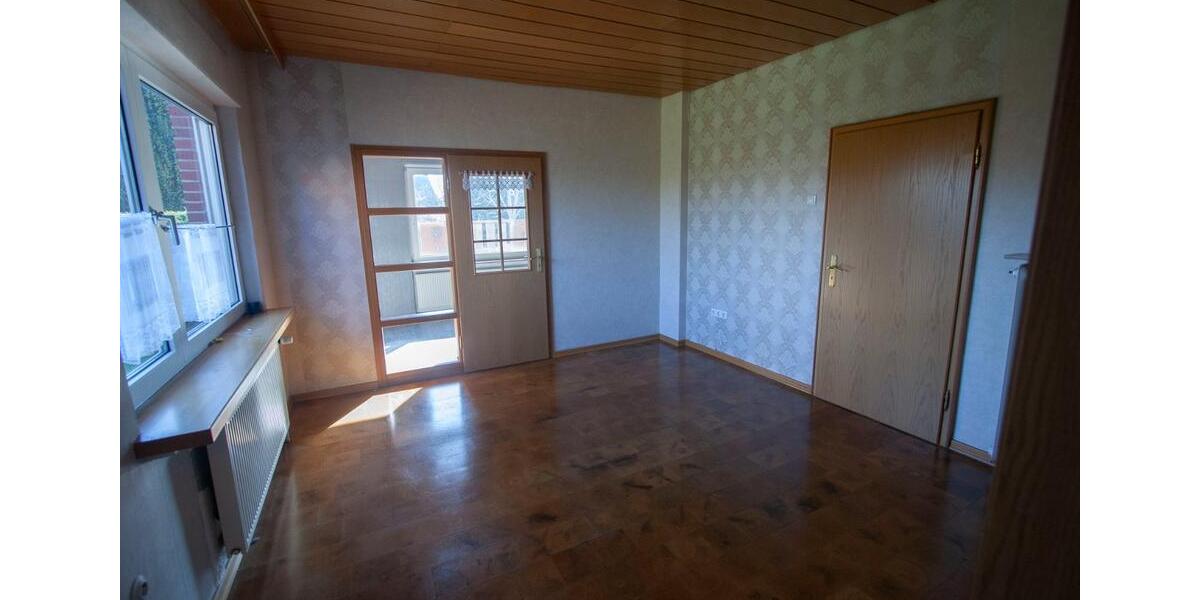 Einfamilienhaus Neuenhaus - 7 Zimmer, 125 m&sup2;, 235.000&euro; | Angebot:25393524