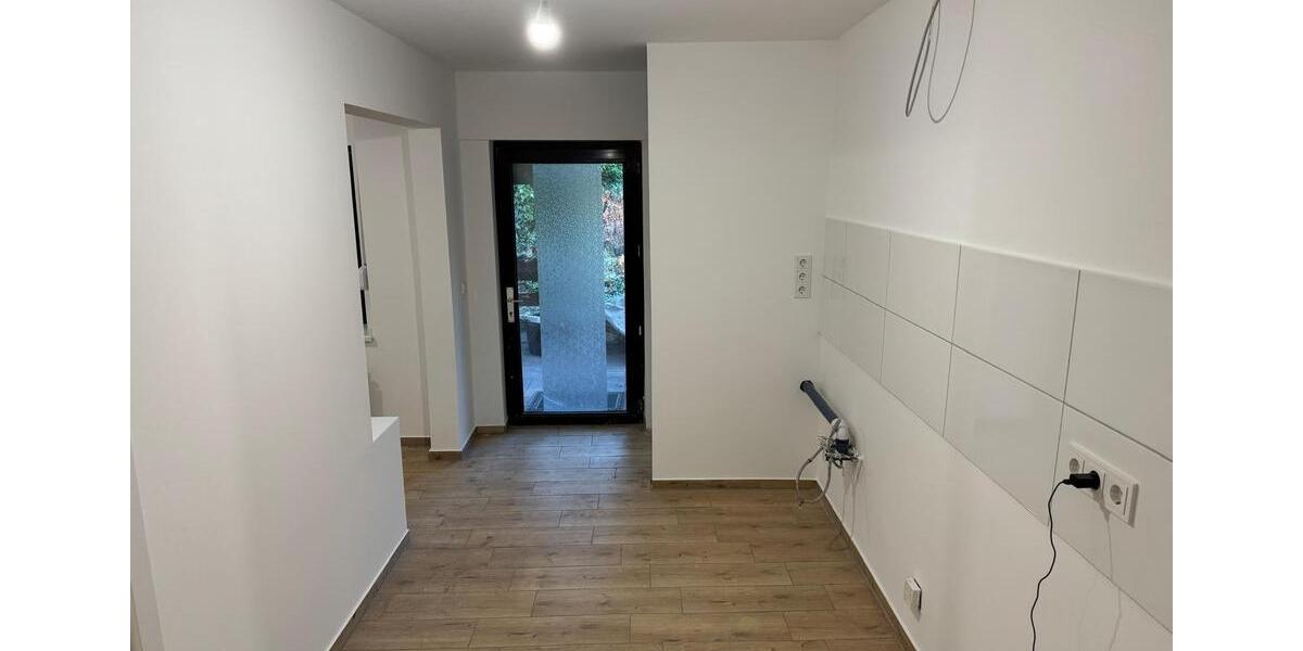 Erdgeschoßwohnung Lingen (Ems) Damaschke - 4 Zimmer, 136 m&sup2;, 1.010&euro; | Angebot:25645490