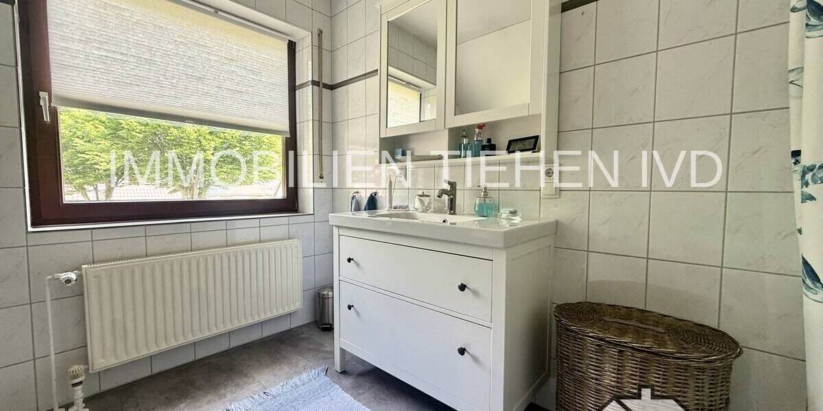 Einfamilienhaus Twist Bült - 6 Zimmer, 130 m&sup2;, 365.000&euro; | Angebot:26597413