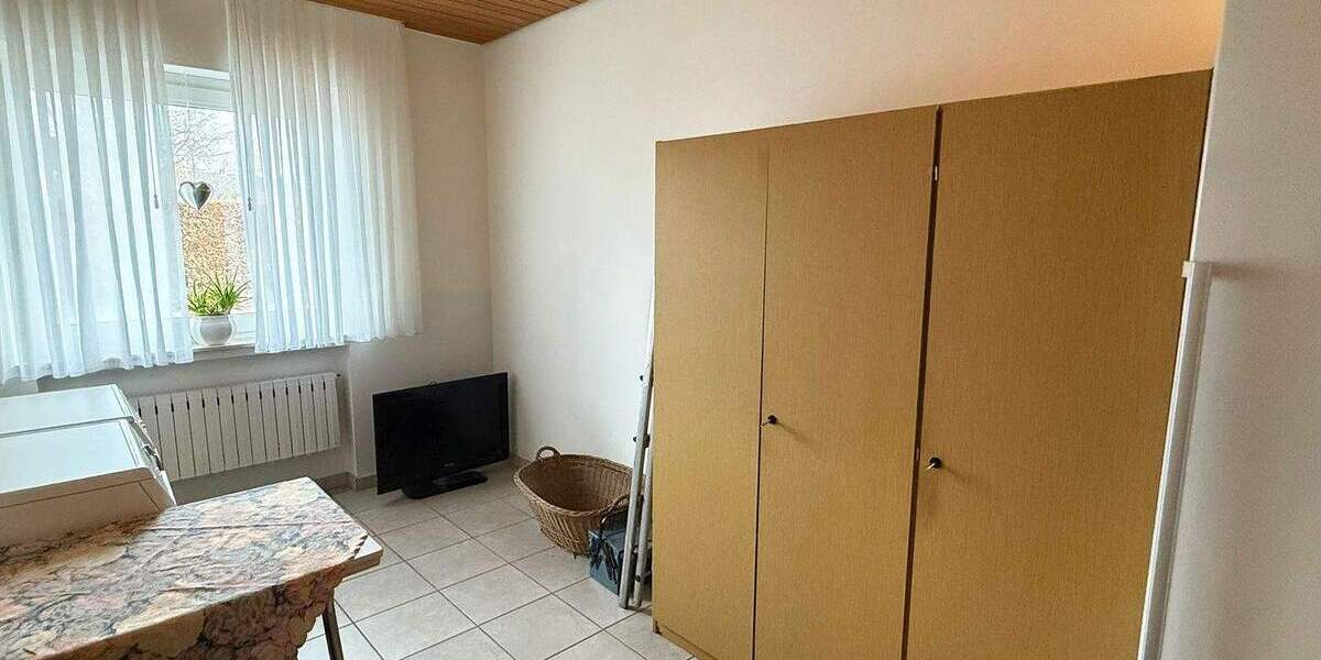 Einfamilienhaus Neuenhaus Neuenhaus - 7 Zimmer, 195 m&sup2;, 335.000&euro; | Angebot:25744154