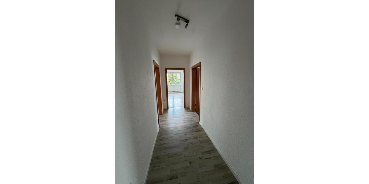 Etagenwohnung Lingen (Ems) Damaschke - 3 Zimmer, 86 m&sup2;, 800&euro; | Angebot:26647066