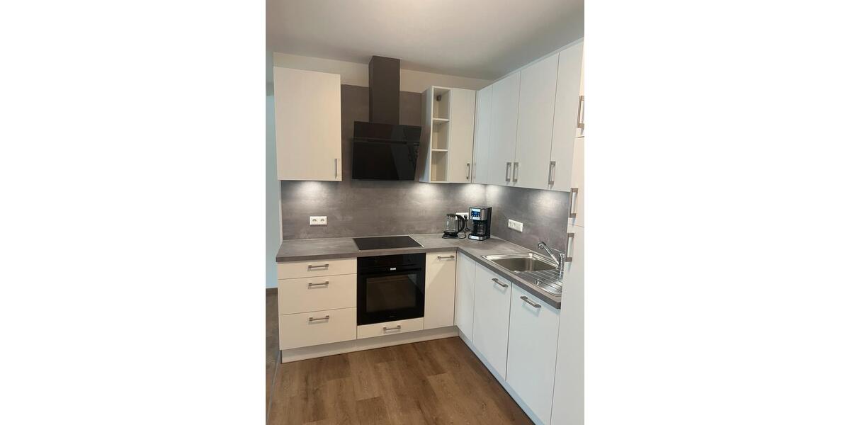 Etagenwohnung Lingen (Ems) Damaschke - 2.5 Zimmer, 82 m&sup2;, 1.450&euro; | Angebot:24845618