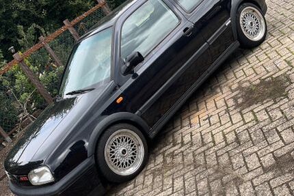 VW Golf 123.456 km 3.700 &euro; Hoogstede 49846