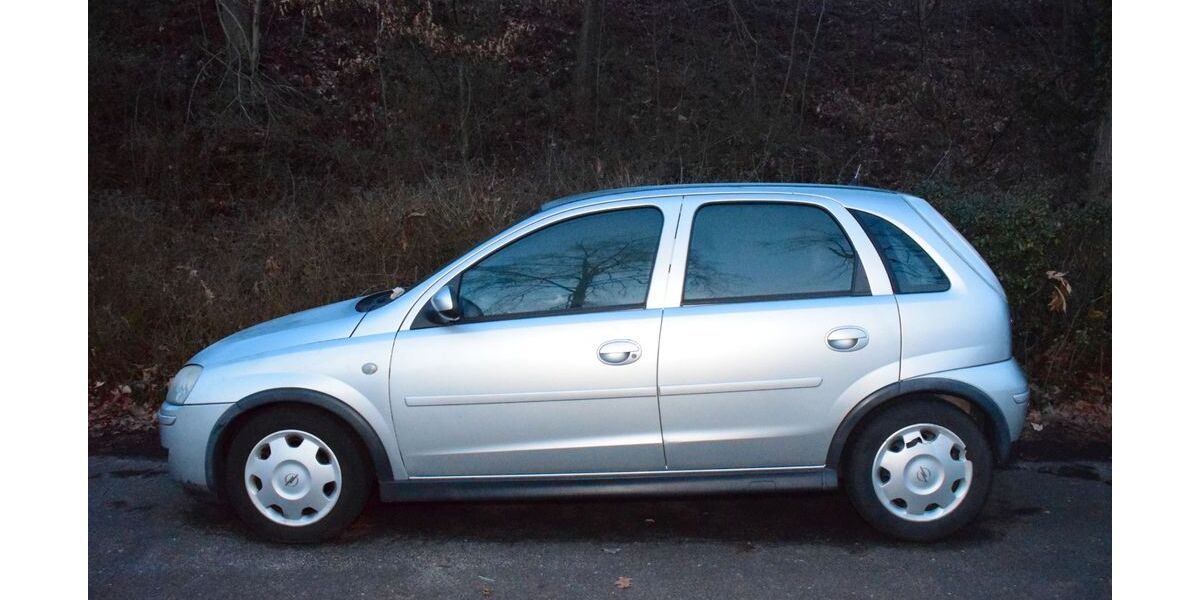Opel Corsa 183.000 km 1.350 &euro; Lingen 49808