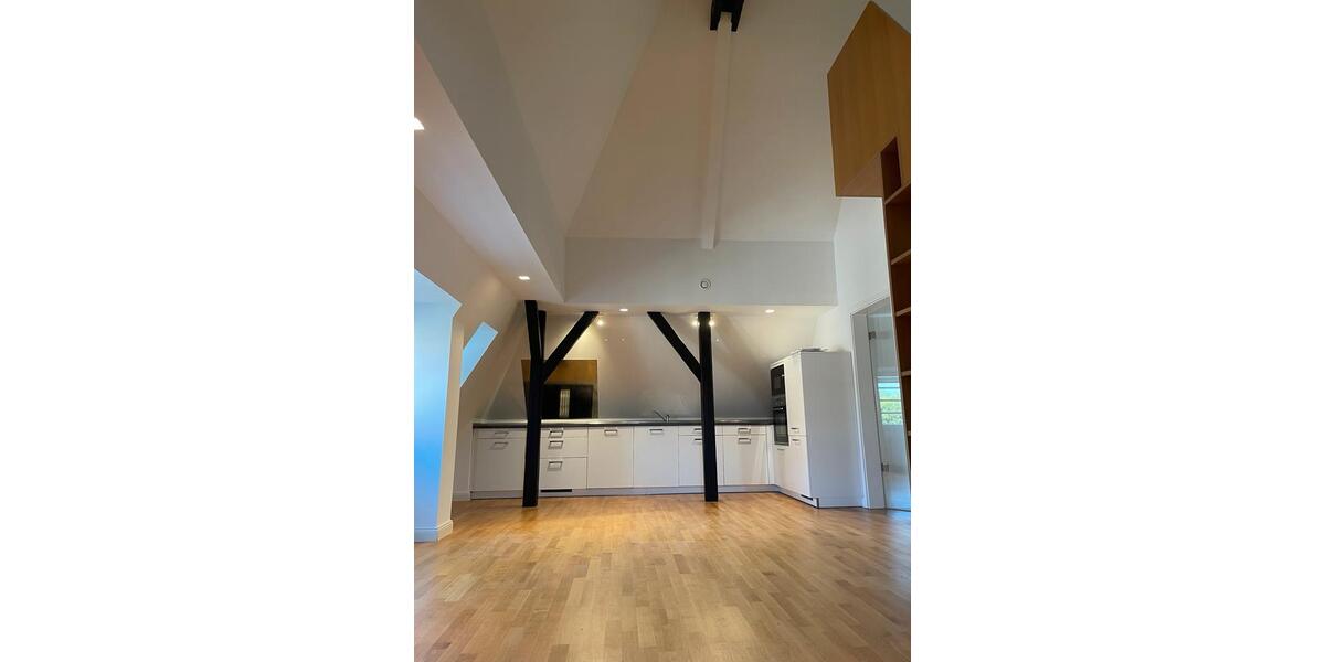 Dachgeschoßwohnung Neuenhaus - 2 Zimmer, 94 m&sup2;, 790&euro; | Angebot:25280346