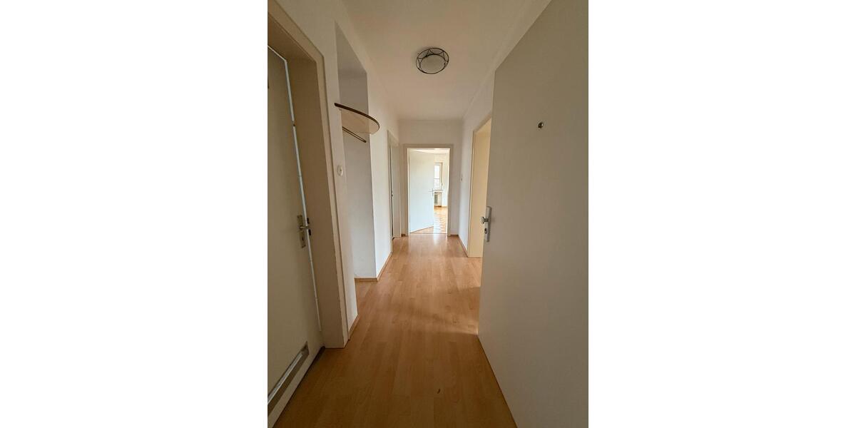 Etagenwohnung Gronau (Westfahlen) - 3 Zimmer, 77 m&sup2;, 885&euro; | Angebot:25967589