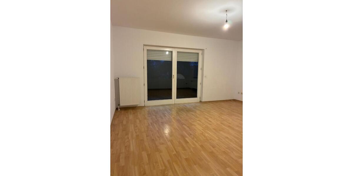 Etagenwohnung Lingen (Ems) - 2.5 Zimmer, 64 m&sup2;, 610&euro; | Angebot:25455602