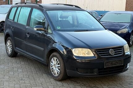 VW Touran 263.000 km 1.000 &euro; Nordhorn 48529