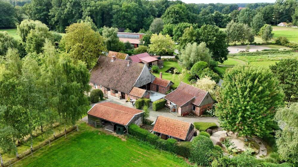 Einfamilienhaus Salzbergen - 6 Zimmer, 277 m&sup2;, 1.190.000&euro; | Angebot:25196904