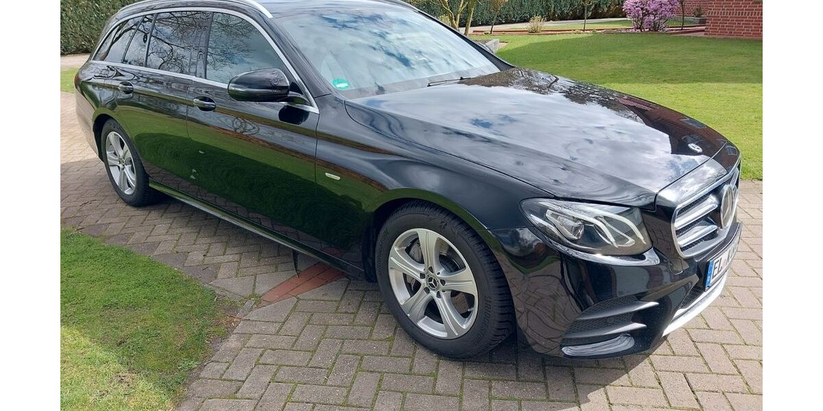 Mercedes-Benz E 220 154.000 km 23.500 &euro; Twist 49767