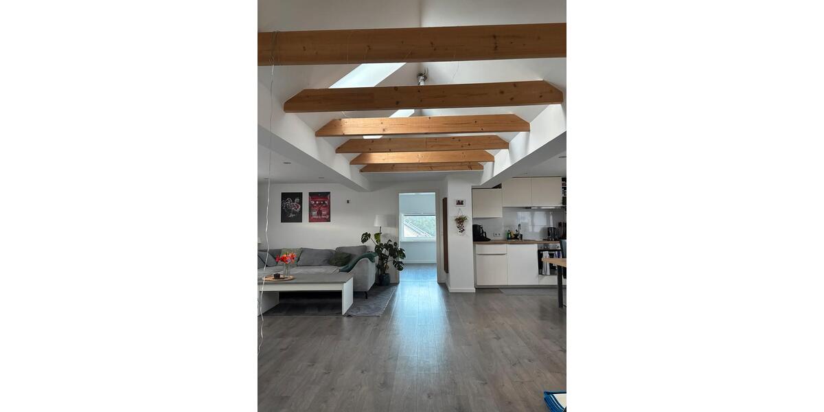 Dachgeschoßwohnung Gronau (Westfahlen) - 2.5 Zimmer, 70 m&sup2;, 840&euro; | Angebot:26648865