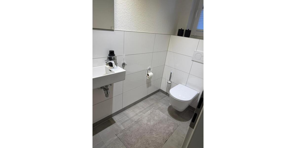 Erdgeschoßwohnung Lingen (Ems) - 2 Zimmer, 83 m&sup2;, 950&euro; | Angebot:25852977