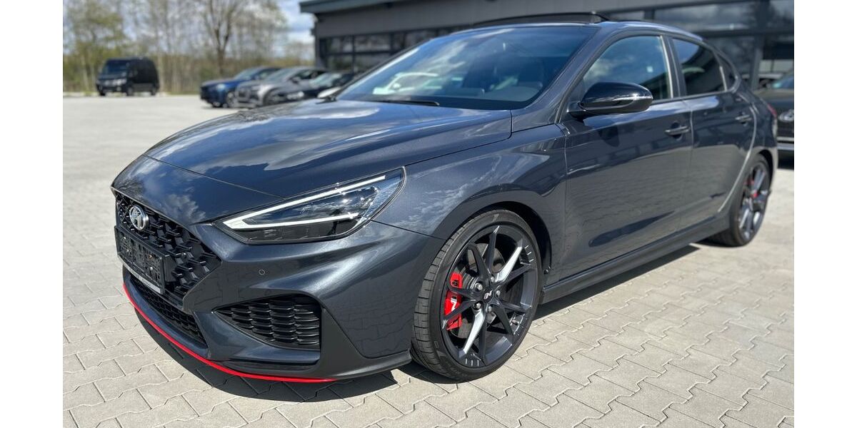 Hyundai i30 113.896 km 24.987 &euro; Nordhorn 48531