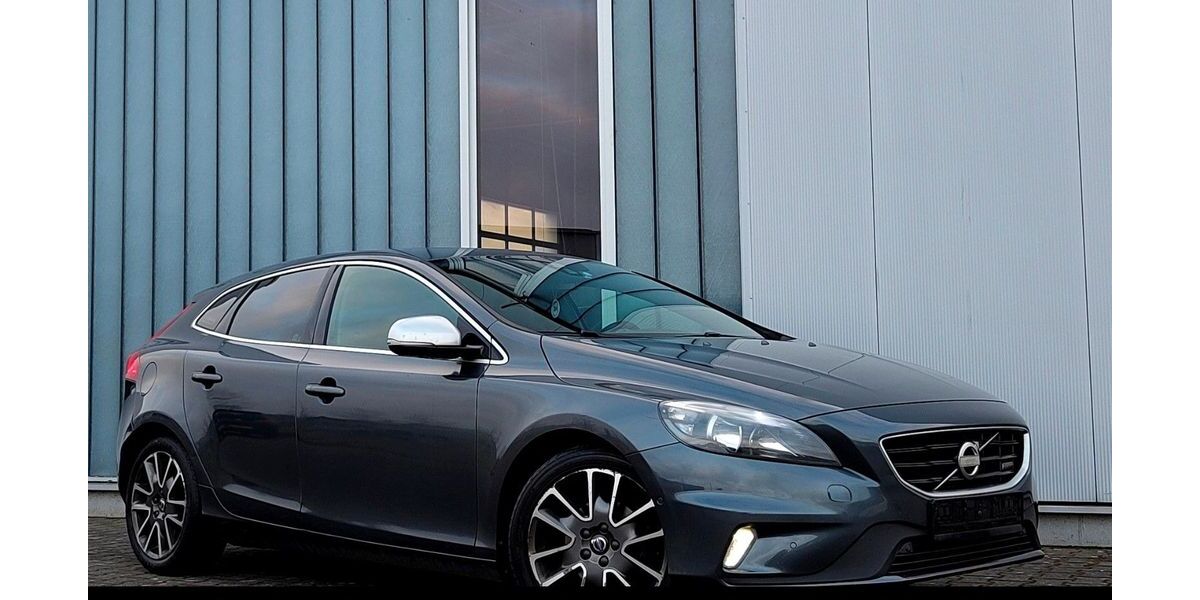 Volvo V40 343.256 km 5.950 &euro; WIETMARSCHEN 49835