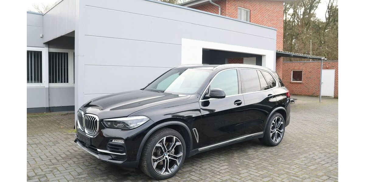 BMW X5 143.420 km 38.700 &euro; Nordhorn 48527