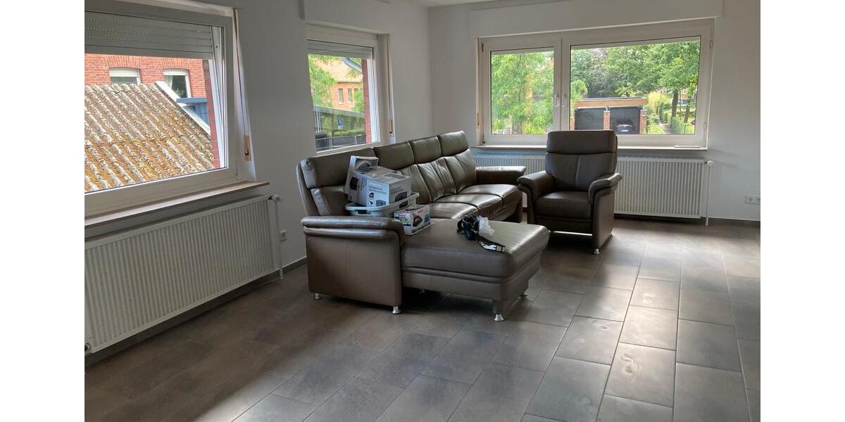 Etagenwohnung Gronau (Westfahlen) - 3 Zimmer, 90 m&sup2;, 750&euro; | Angebot:25880036