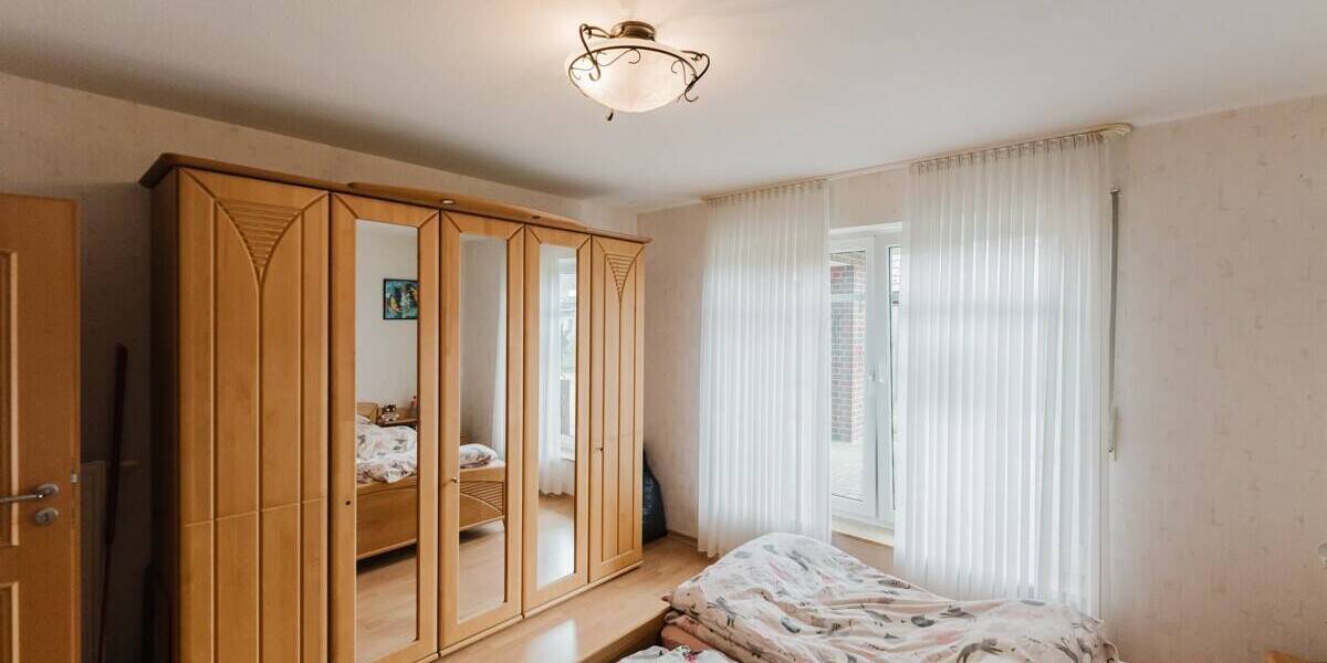 Bungalow Lage - 5 Zimmer, 177 m&sup2;, 395.000&euro; | Angebot:26569171