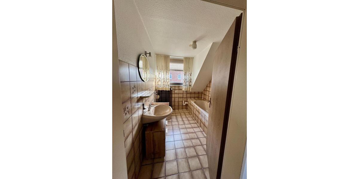 Mehrfamilienhaus, Wohnhaus Nordhorn - 8 Zimmer, 149 m&sup2;, 390.000&euro; | Angebot:25310610