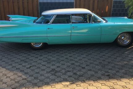 Cadillac Deville 100.000 km 34.500 &euro; Lingen 49811