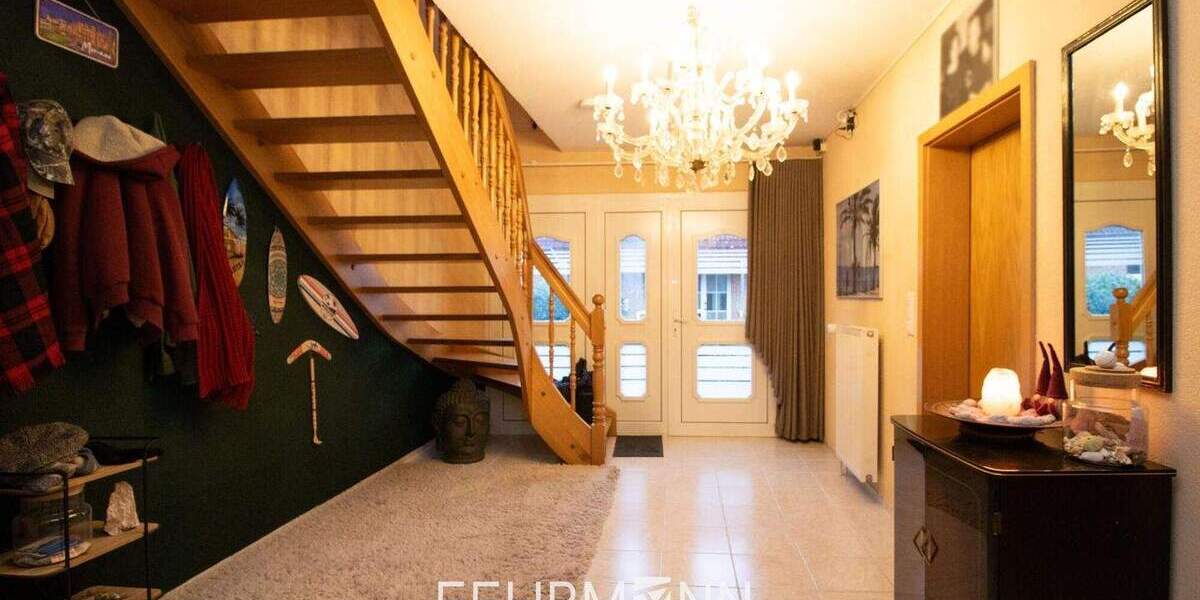 Einfamilienhaus Uelsen - 9 Zimmer, 220 m&sup2;, 444.000&euro; | Angebot:25730253