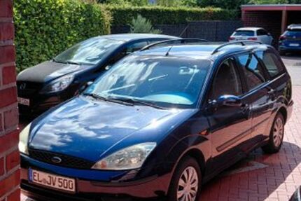 Ford Focus 186.000 km 899 &euro; Geeste 49744