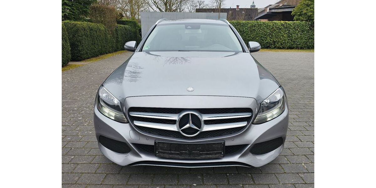 Mercedes-Benz C 220 263.000 km 8.790 &euro; Neuenhaus 49828