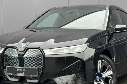 BMW iX 83.476 km 40.995 &euro; Gronau 48599
