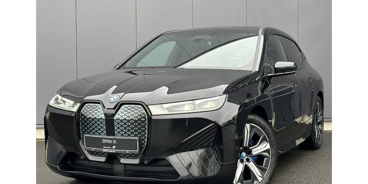 BMW iX 83.476 km 40.995 &euro; Gronau 48599