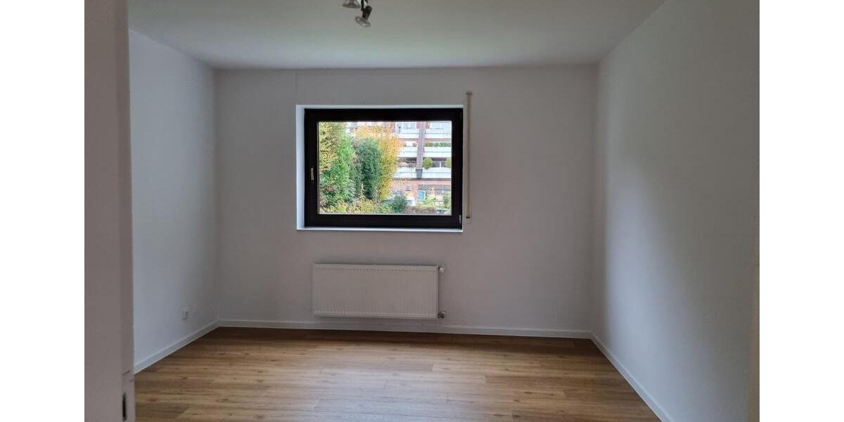 Etagenwohnung Lingen (Ems) - 2 Zimmer, 60 m&sup2;, 600&euro; | Angebot:25823933