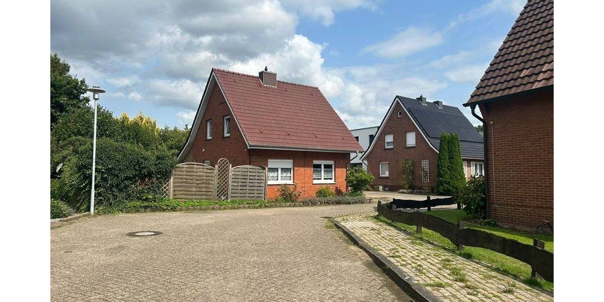 Einfamilienhaus Neuenhaus Hilten - 5 Zimmer, 135 m&sup2;, 179.900&euro; | Angebot:25666759