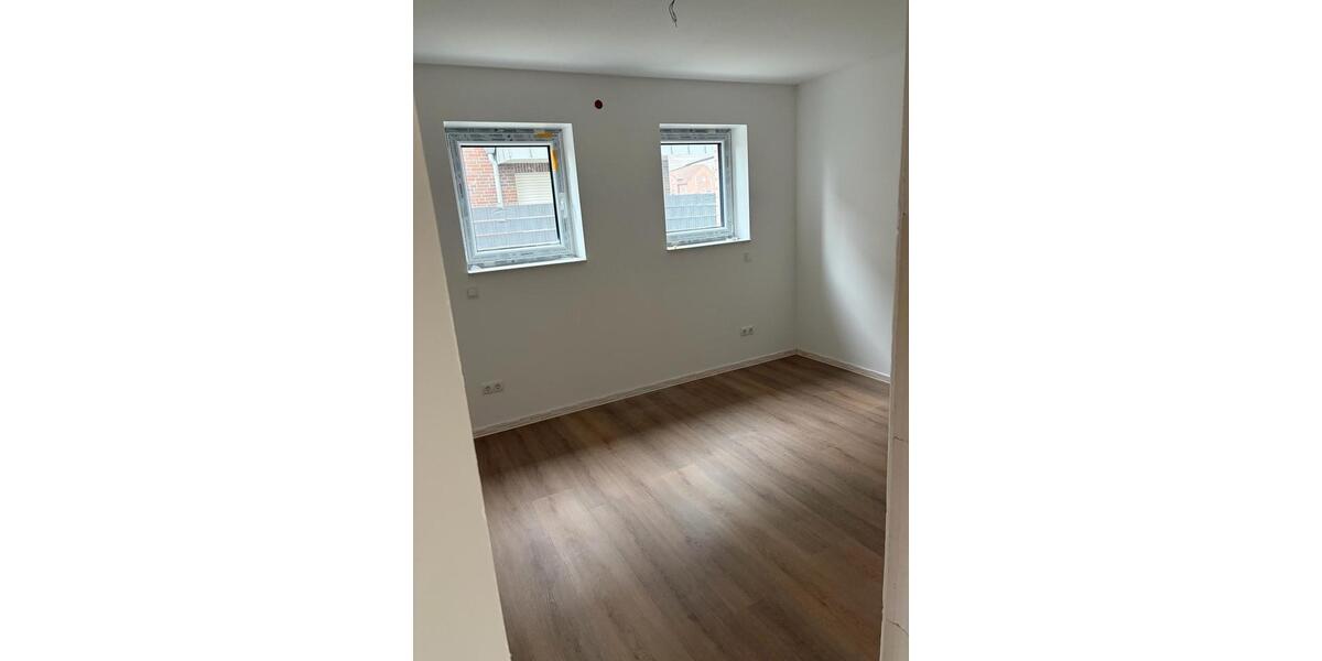 Erdgeschoßwohnung Lingen (Ems) Damaschke - 3 Zimmer, 85 m&sup2;, 930&euro; | Angebot:25886886