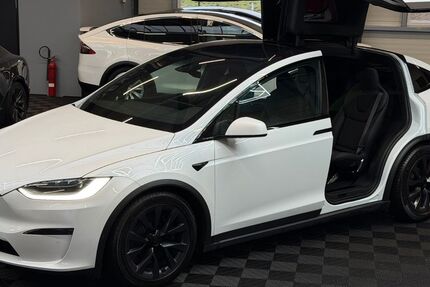 Tesla Model X 67.777 km 78.750 &euro; Emsbüren 48488