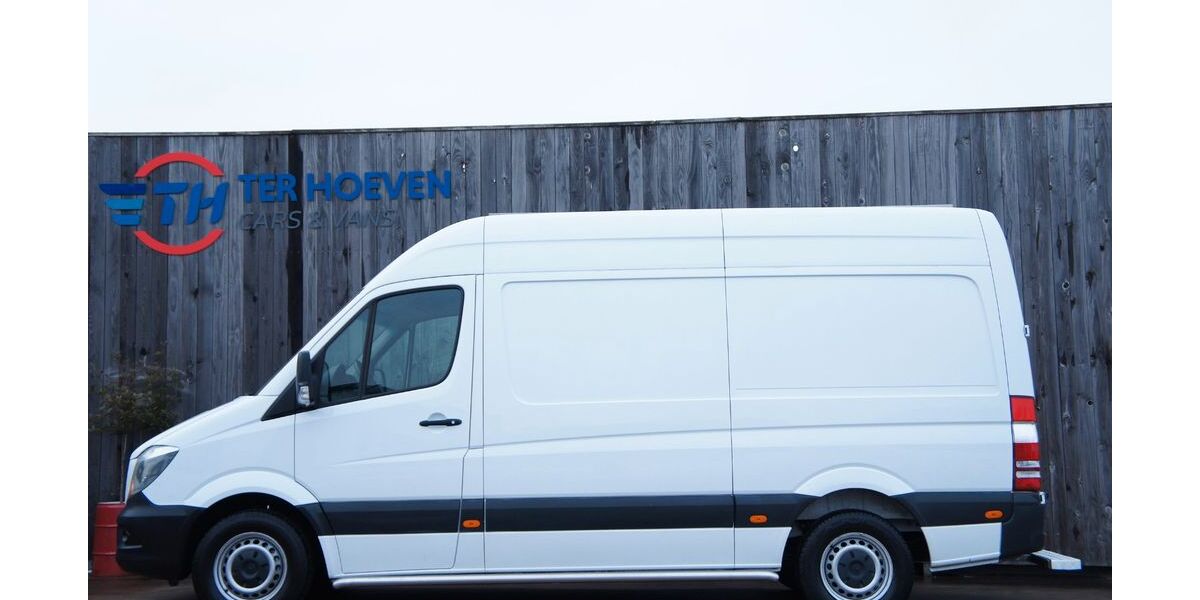 Mercedes-Benz Sprinter 352.877 km 16.400 &euro; Bad Bentheim 48455