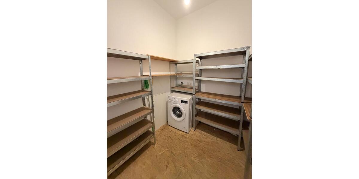 Etagenwohnung Gronau (Westfahlen) - 2 Zimmer, 83 m&sup2;, 700&euro; | Angebot:26003536