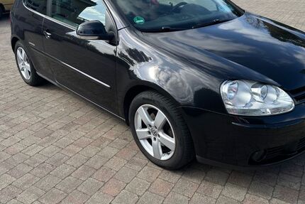 VW Golf 169.000 km 2.800 &euro; Ochtrup 48607