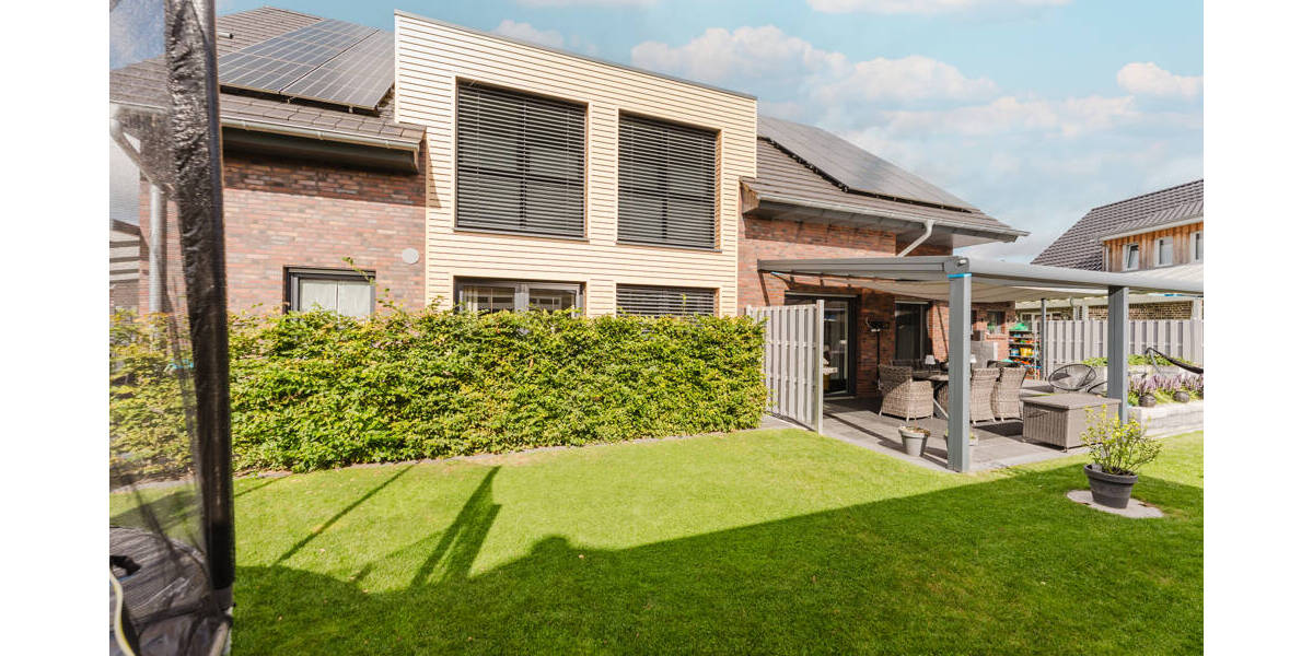 Einfamilienhaus Nordhorn - 7 Zimmer, 291 m&sup2;, 649.000&euro; | Angebot:25666757