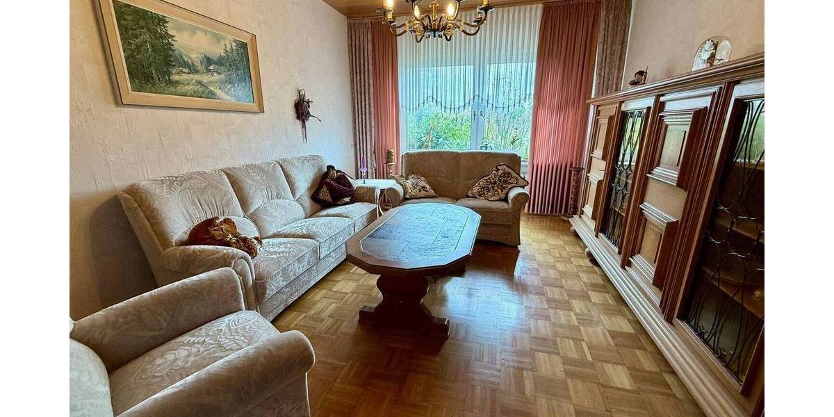 Mehrfamilienhaus, Wohnhaus Nordhorn Bakelde - 8 Zimmer, 184 m&sup2;, 590.000&euro; | Angebot:26219970