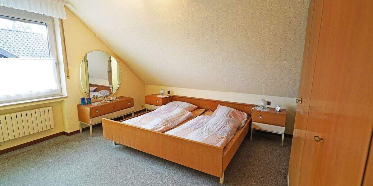 Einfamilienhaus Neuenhaus Neuenhaus - 7 Zimmer, 195 m&sup2;, 335.000&euro; | Angebot:25744154