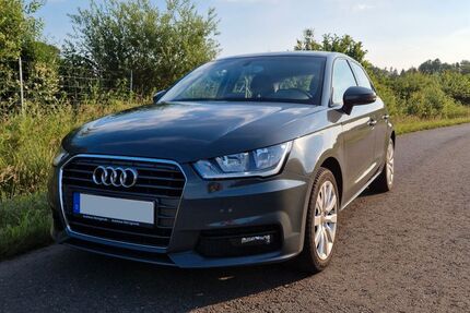 Audi A1 137.000 km 9.400 &euro; Uelsen 49843
