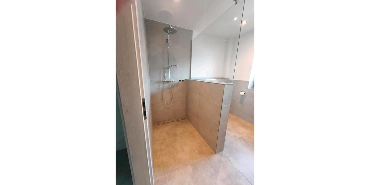 Etagenwohnung Neuenkirchen - 4 Zimmer, 120 m&sup2;, 1.500&euro; | Angebot:26350527