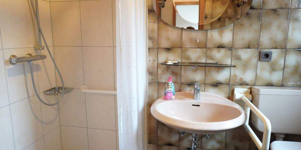 Doppelhaushälfte Lingen (Ems) Lingen - 4 Zimmer, 100 m&sup2;, 150.000&euro; | Angebot:25730097