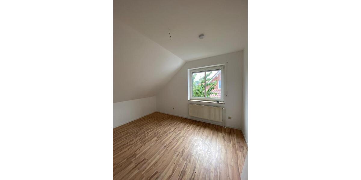 Doppelhaushälfte Spelle - 5 Zimmer, 115 m&sup2;, 1.300&euro; | Angebot:25892925