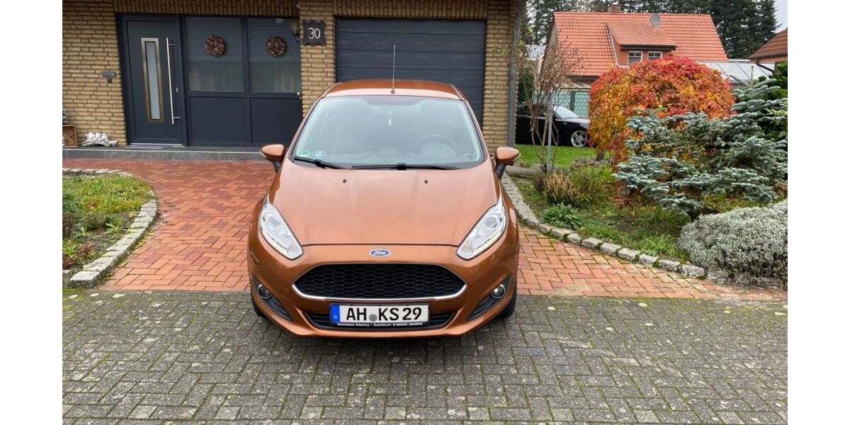 Ford Fiesta 142.593 km 4.900 &euro; Gronau 48599