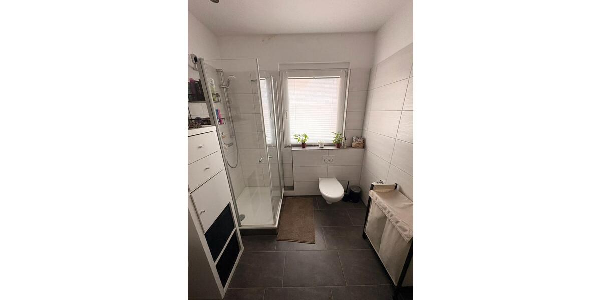 Etagenwohnung Lingen (Ems) Damaschke - 3 Zimmer, 90 m&sup2;, 725&euro; | Angebot:26007360