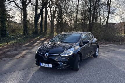 Renault Clio 115.627 km 8.500 &euro; Nordhorn 48529