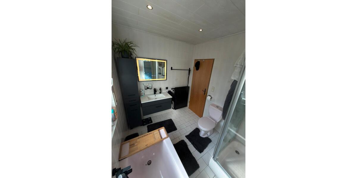 Einfamilienhaus Neuenhaus - 7 Zimmer, 154 m&sup2;, 265.000&euro; | Angebot:25920619