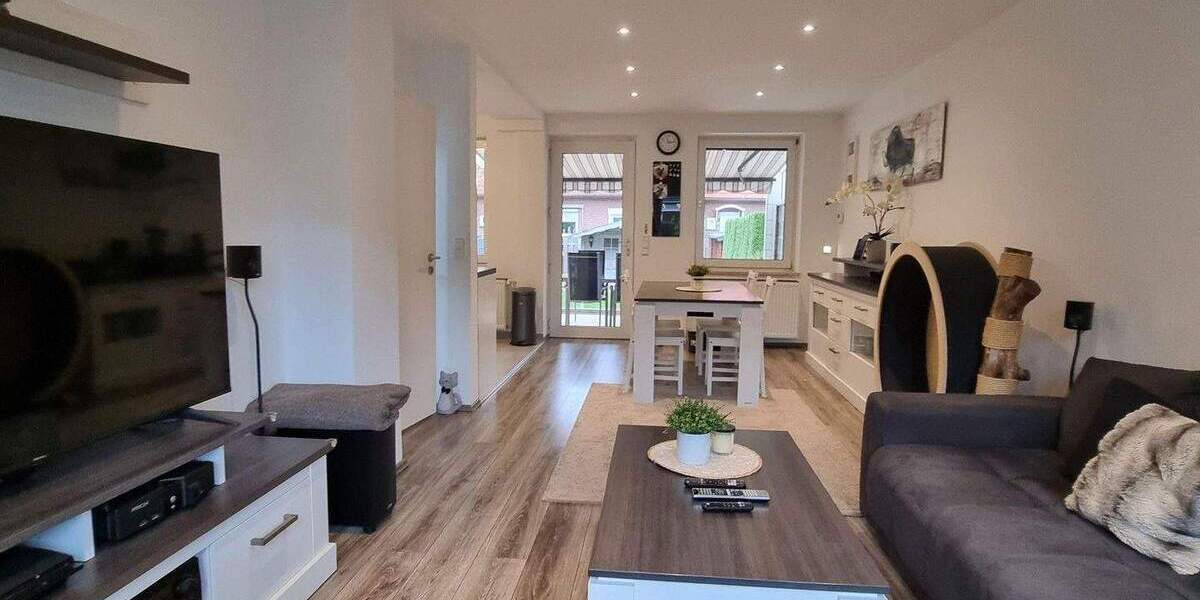 Reihenmittelhaus Gronau - 5 Zimmer, 72 m&sup2;, 239.000&euro; | Angebot:25733308