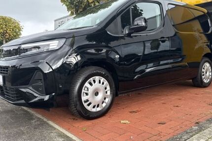 Opel Combo Electric 5.500 km 29.950 &euro; Neuenhaus 49828