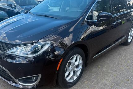 Chrysler Pacifica 113.000 km 19.499 &euro; Schüttorf 48465