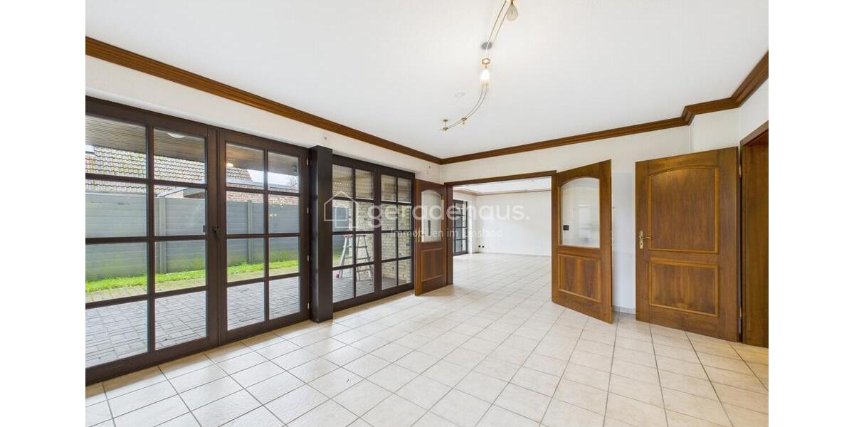 Erdgeschoßwohnung Lingen (Ems) Damaschke - 4 Zimmer, 141 m&sup2;, 1.150&euro; | Angebot:24218081